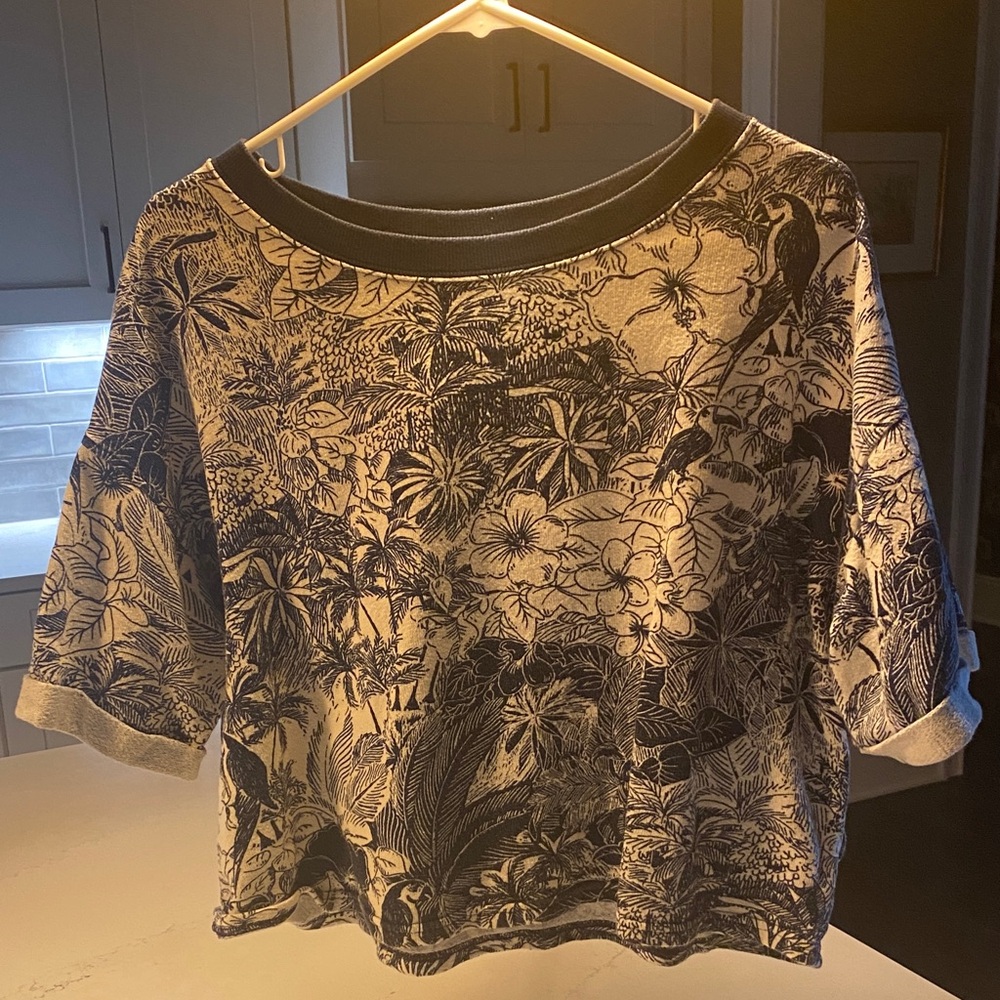 Old Navy Navy and Cream Floral Sweatshirt